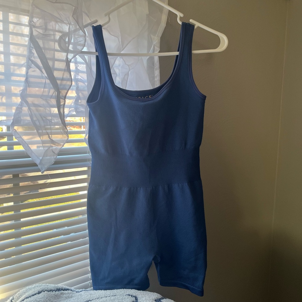 L*Space Static Romper - Size Xs/S - Has Stretch - image 1